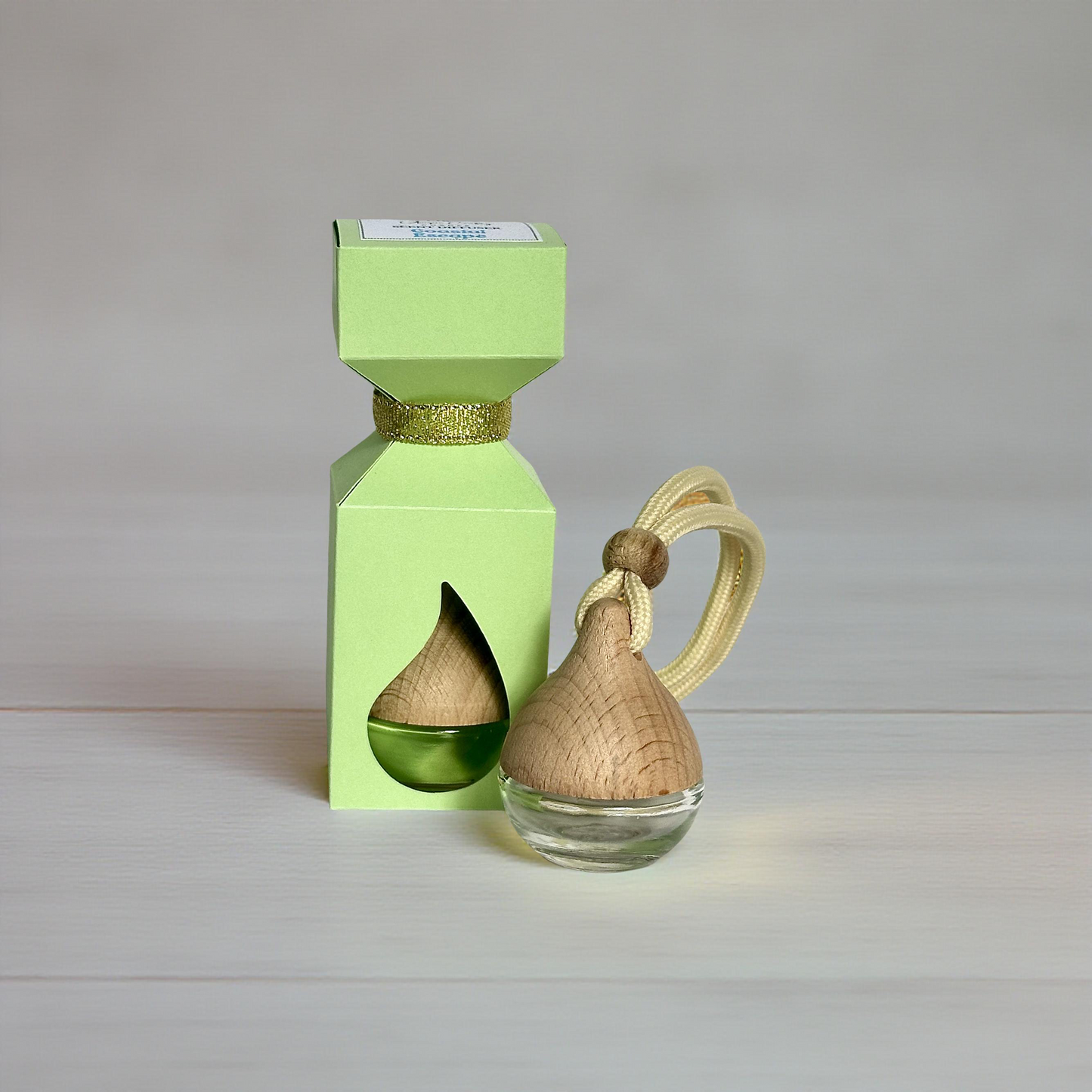 Costal Escape Diffuser with Essential or Fragrance oil. All Natural. Long Lasting air freshener.