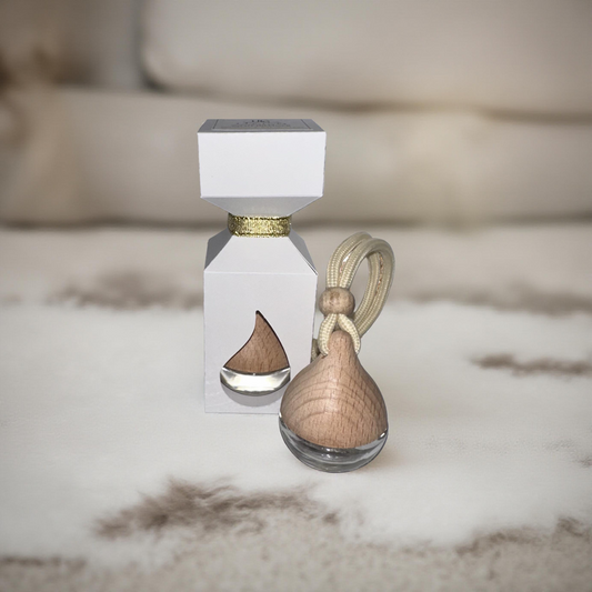 Sweet Cream Diffuser with Essential or Fragrance oil. All Natural. Long Lasting air freshener.